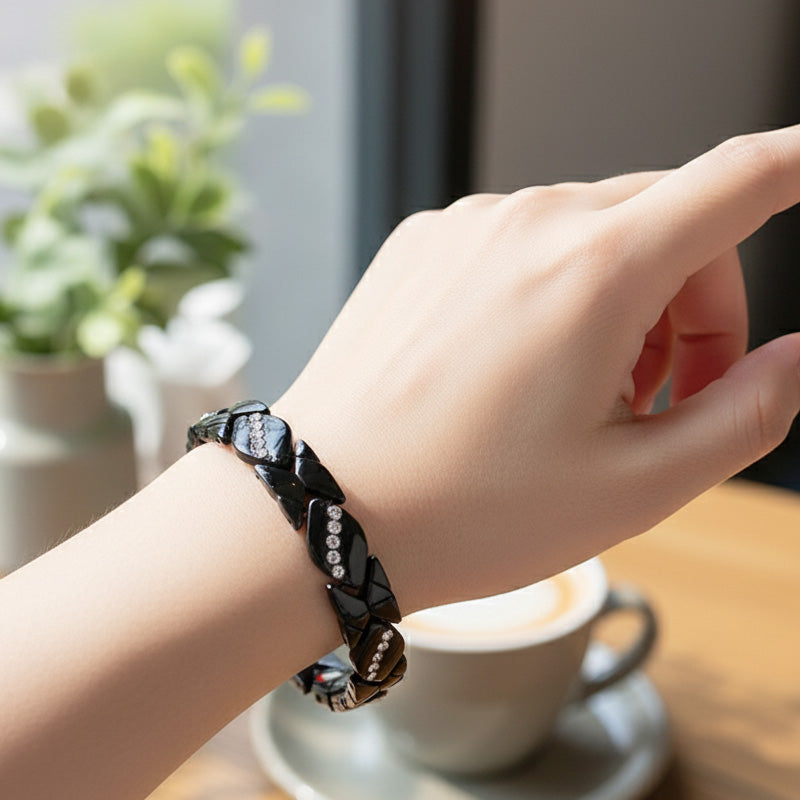 🎉 Magnetic Bracelets for Women – Stylish, Adjustable & Comfortable Fit ⛑️📦